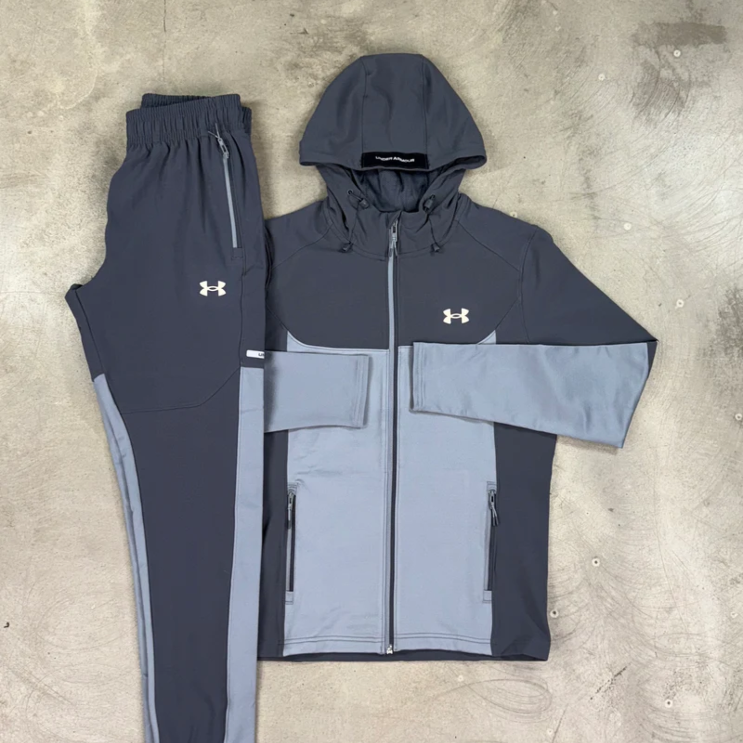 Under Armour - Survêtement d'hiver tissé utilitaire - Gris