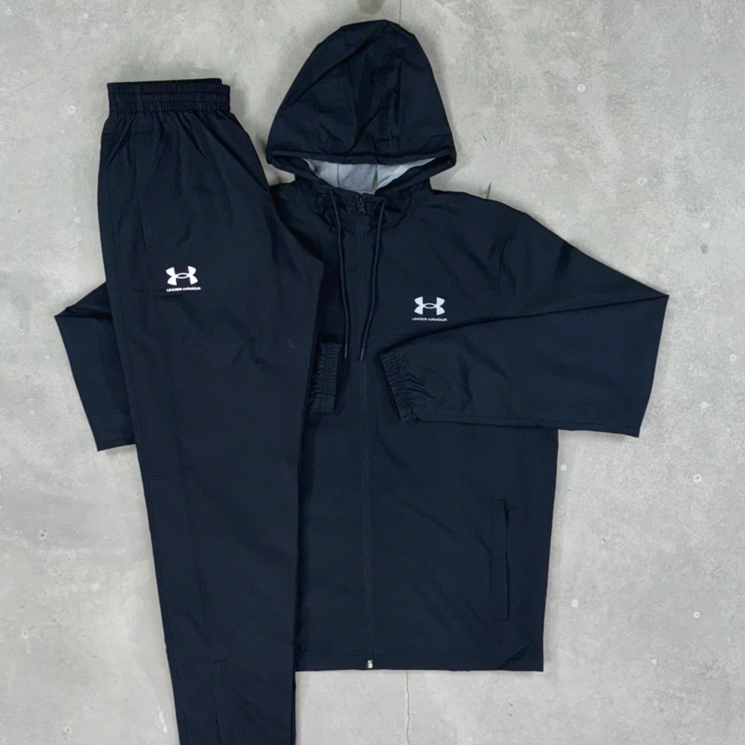 Under Armour - Survêtement tissé - Noir