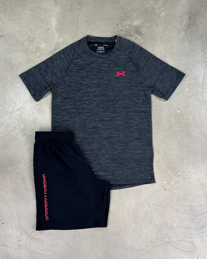 Under Armour - Ensemble Logo Texturé Tech - Noir/Rouge