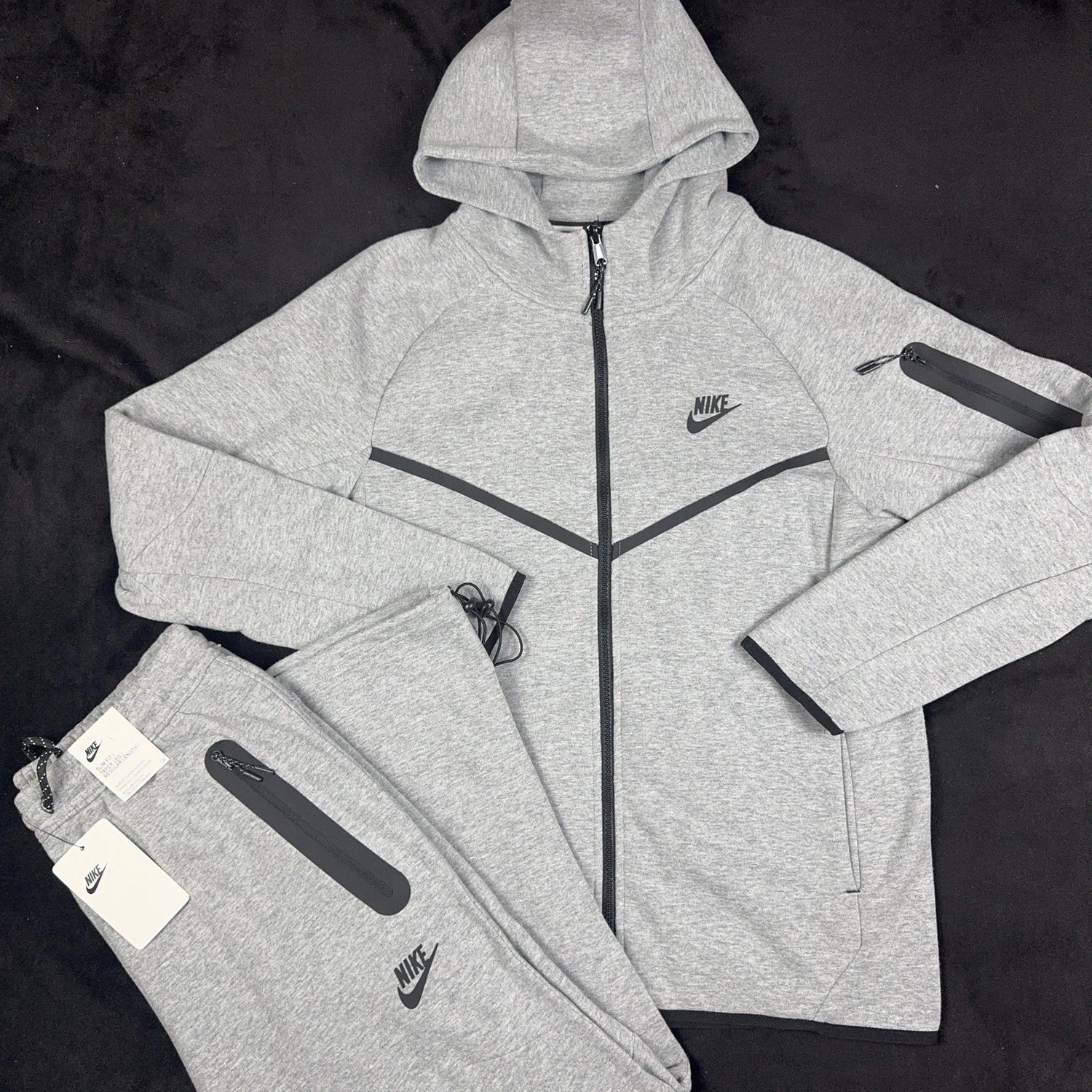 Nike – Tech Fleece Survêtement | Ensemble Homme Gris – Léger, Doux et Vêtement de Sport Haut de Gamme