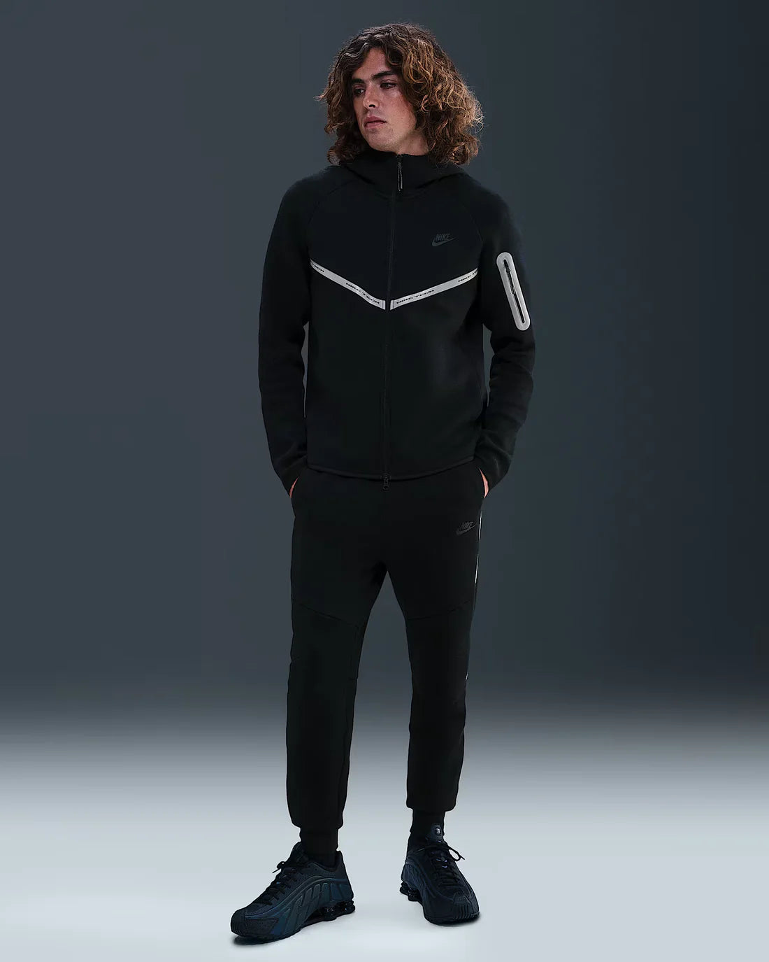 Nike - Ensemble Tech® - Noir